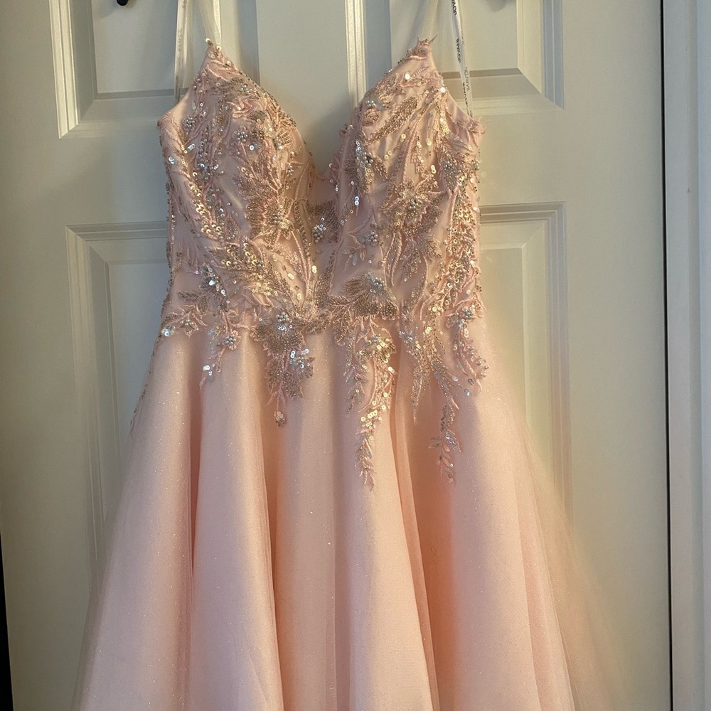 Jovani Size 6 Dress